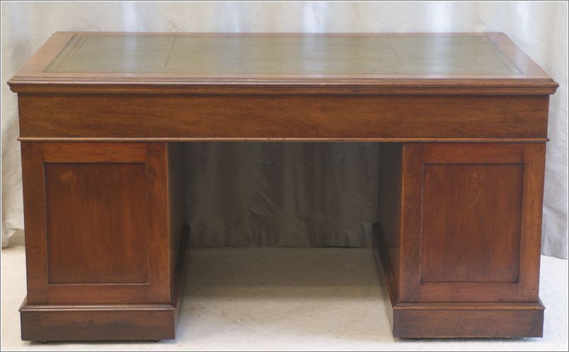 2060 Antique Victorian Mahogany Pedestal Desk (8)